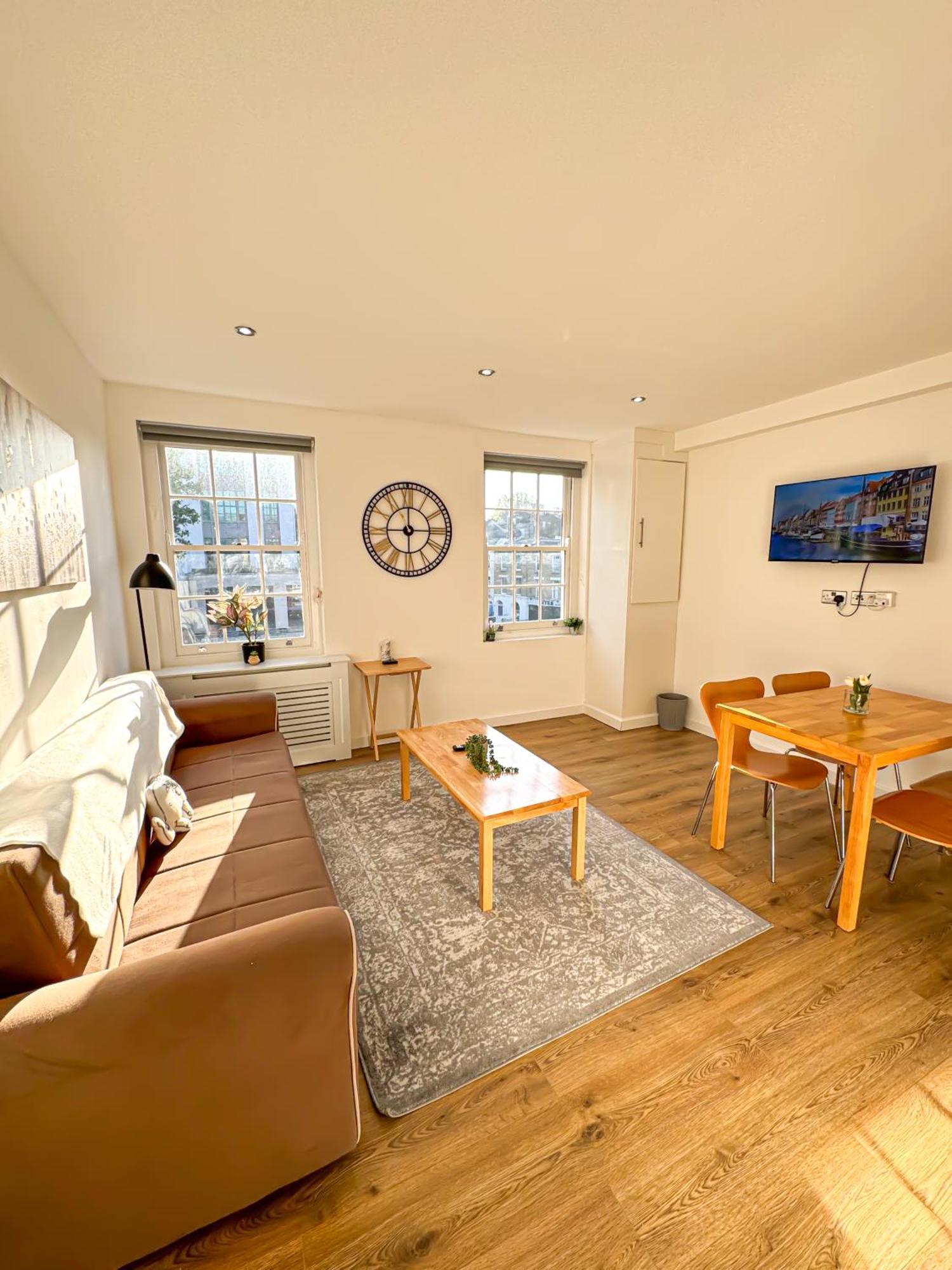 Luxury Flat For 6 - 5 Min Walk From Camden Market Hw4 런던 외부 사진